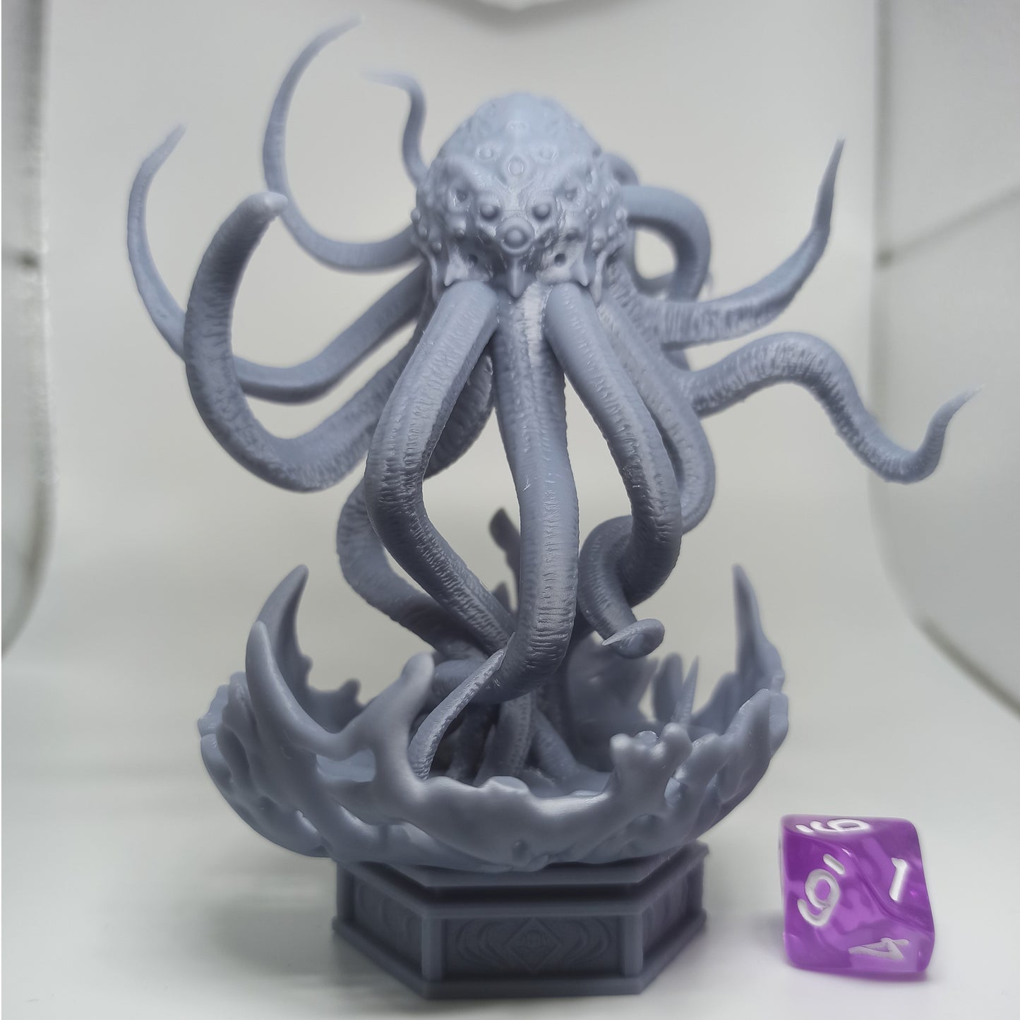 Nyxoth - Premium Resin Miniature