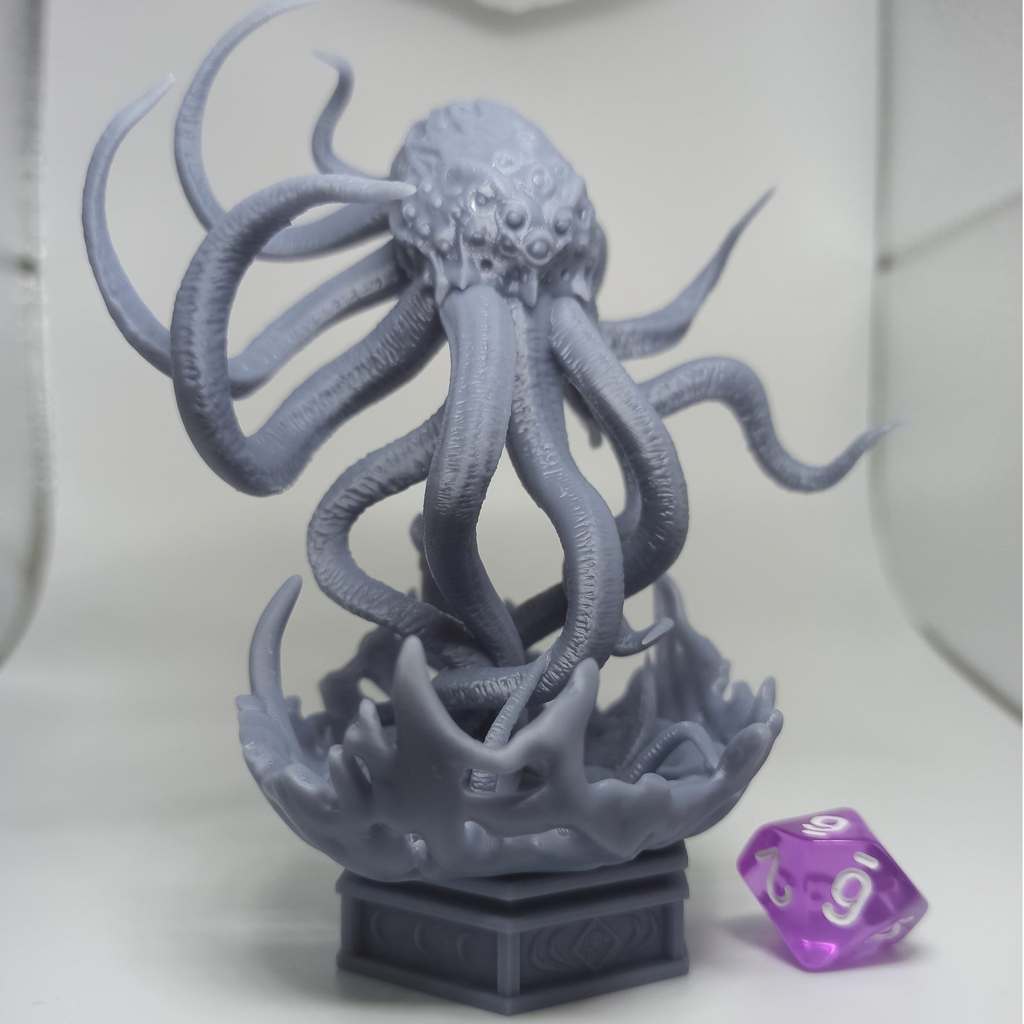 Nyxoth - Premium Resin Miniature
